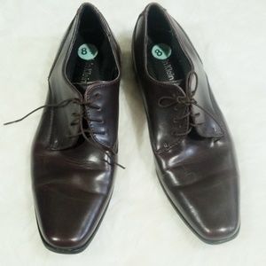 Calvin Klein mens brown oxford dress shoes. 8.5